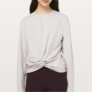 Lululemon Tuck & Gather Pullover
Heathered Mod Stargaze